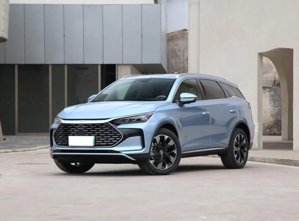 BYD BYD Tang New — Blanc / Noir / Gris / Bleu