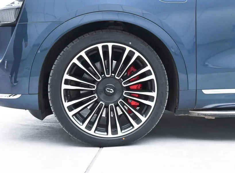 AITO M9 M9 2024 extended range Ultra version 42kWh — Ver foto 6