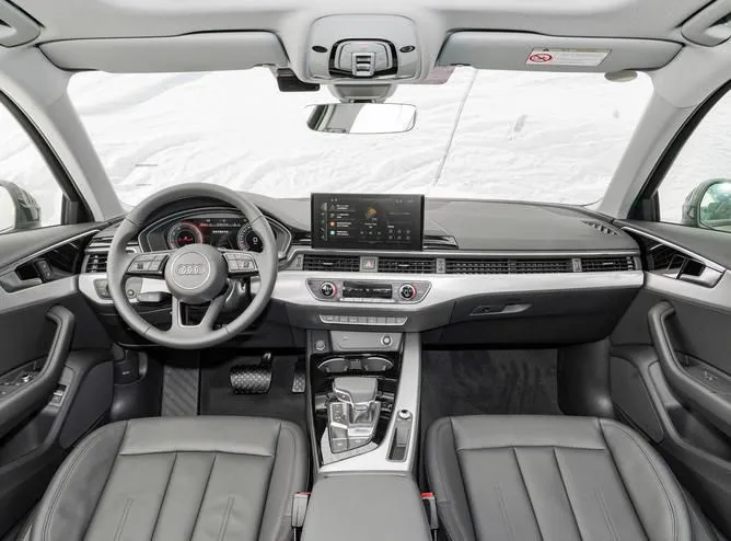 Audi A4 (imported) A4 Imported 2024 Avant 40 TFSI Fashion Sports — View photo 2