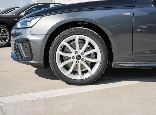 Audi A4 (imported) A4 Imported 2024 Avant 40 TFSI Fashion Sports — View photo 6