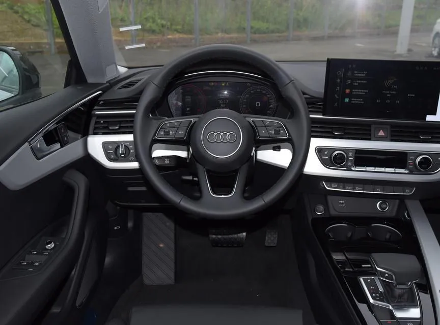 Audi A5 A5 Imported 2024 Sportback 40 TFSI quattro Luxury Dynamic Edition — Ver foto 3