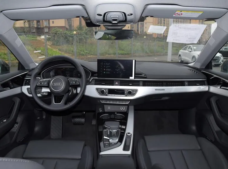 Audi A5 A5 Imported 2024 Sportback 40 TFSI quattro Luxury Dynamic Edition — Ver foto 2