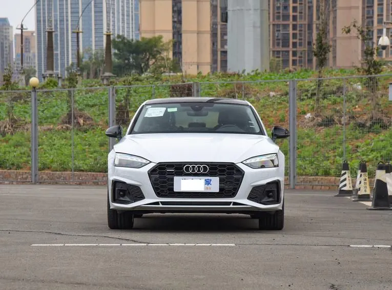 Audi A5 A5 Imported 2024 Sportback 40 TFSI quattro Luxury Dynamic Edition — Ver foto 5