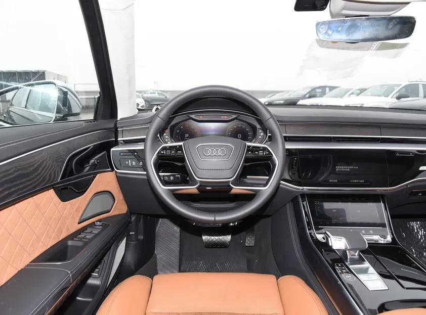 Audi A8 A8 2024 A8L Horch Founder's Edition Legendary Edition — View photo 3