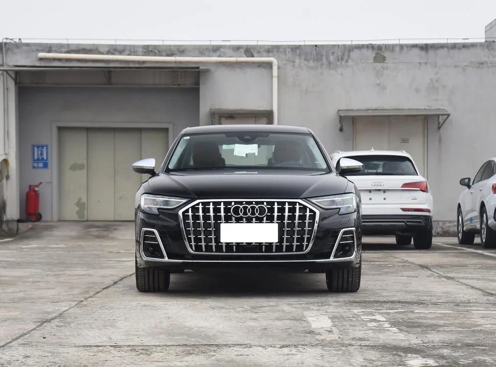 Audi A8 A8 2024 A8L Horch Founder's Edition Legendary Edition — View photo 5