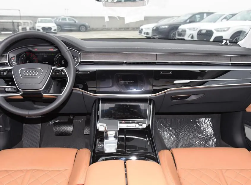 Audi A8 A8 2024 A8L Horch Founder's Edition Legendary Edition — View photo 4