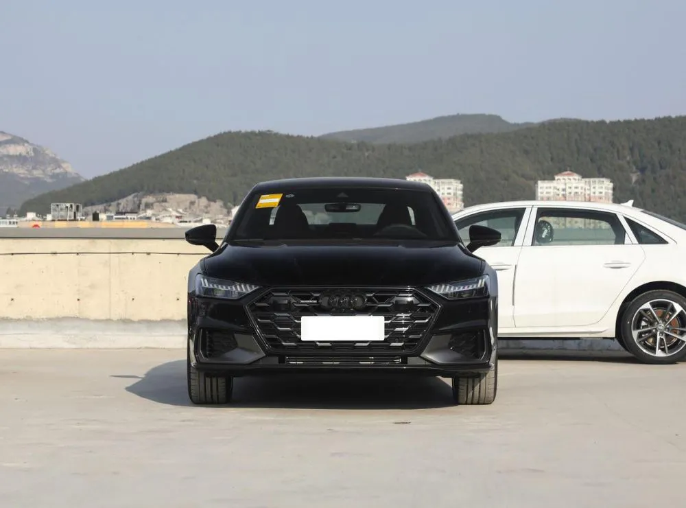 Audi A7L A7L 2024 45 TFSI quattro Black Warrior Edition — عرض الصورة 5
