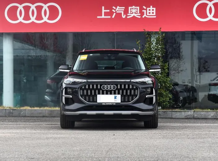 Audi Q6 Q6 2024 40 TFSI quattro Guanyun Style Yulin Package 7 Seaters — Voir la photo 5