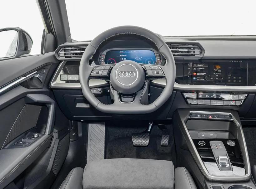 Audi A3 A3 2024 Sportback 35 TFSI RS Package Speed Type — Ver foto 3