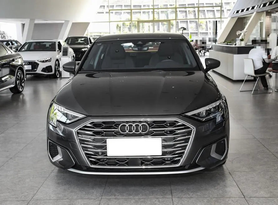 Audi A3 A3 2024 Sportback 35 TFSI Progressive Elegance — عرض الصورة 5