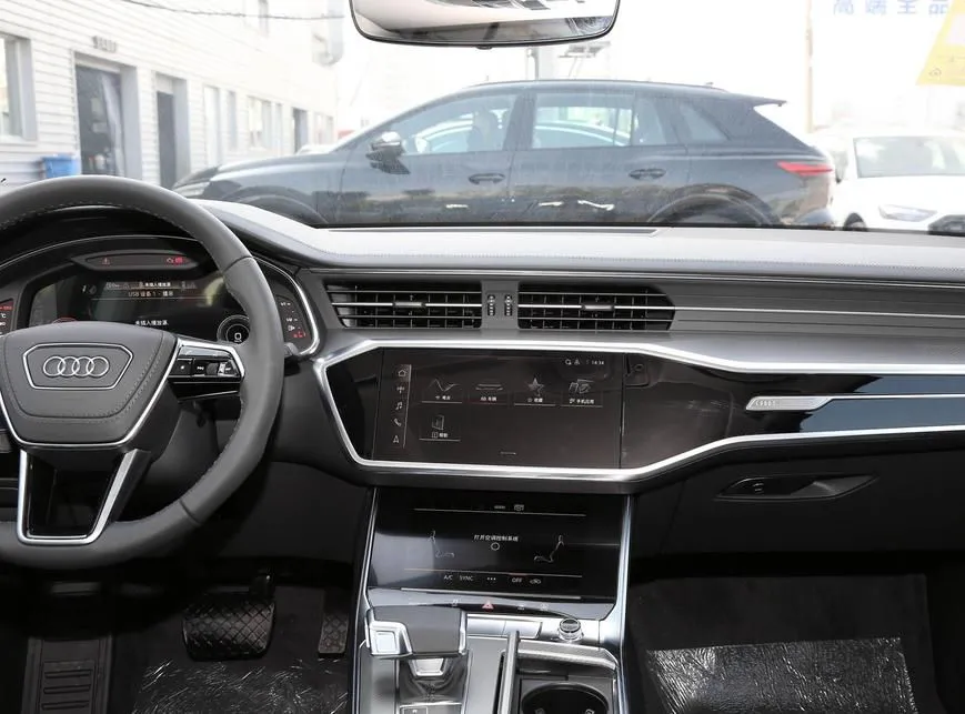 Audi A6L A6L 2024 40 TFSI Luxury Elegance — Ver foto 4