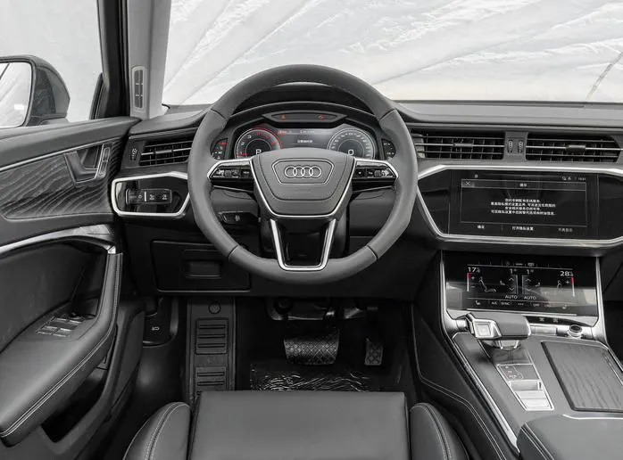 Audi A6L A6L 2024 45 TFSI quattro Premium Elegance — عرض الصورة 3
