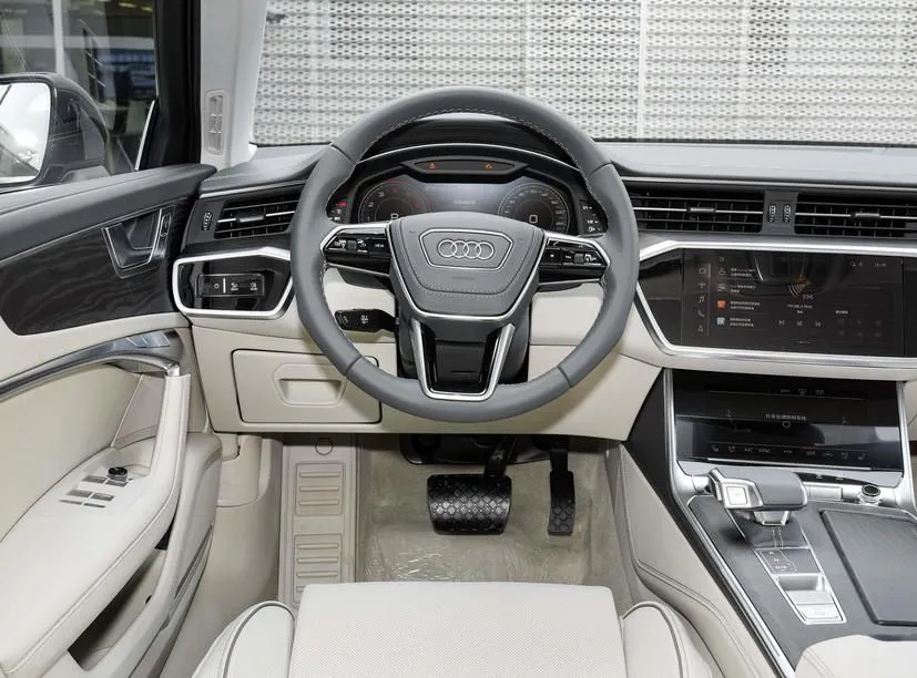 Audi A6L A6L 2024 55 TFSI quattro Flagship Elegant Edition — Ver foto 3