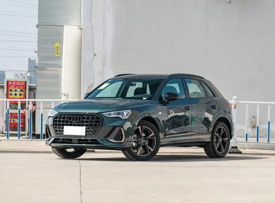 Audi Q3 Q3 2024 35 TFSI RS Kit Speed Type — photo 1