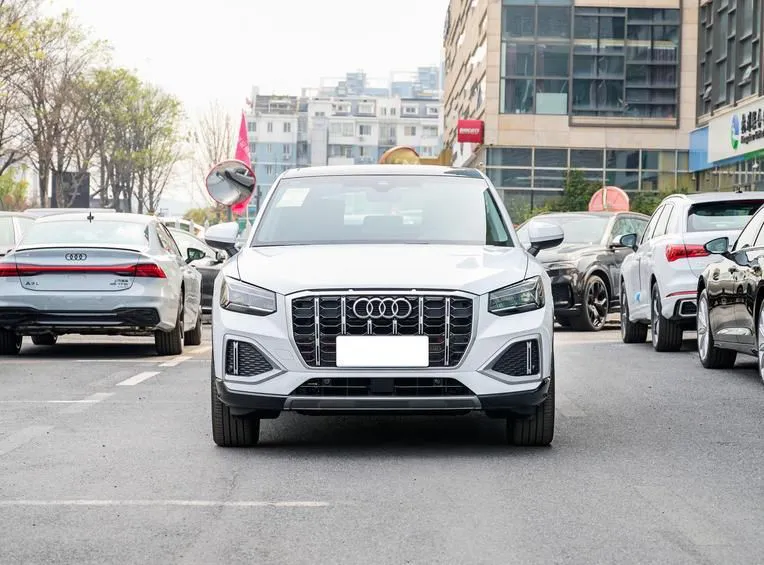 Audi Q2L Q2L 2024 35TFSI Stylish and Elegant — عرض الصورة 5