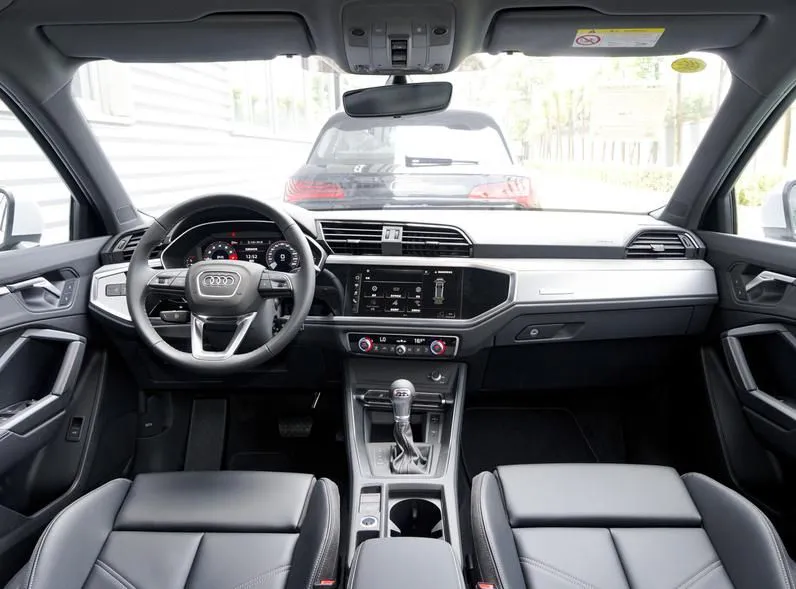 Audi Q3 Q3 2024 35 TFSI Progressive Dynamic Edition — Ver foto 2