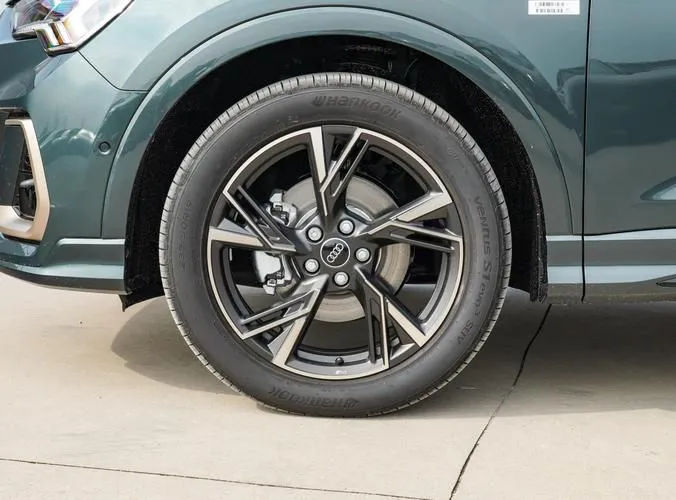 Audi Q3 Q3 2024 35 TFSI RS Kit Speed Type — View photo 6