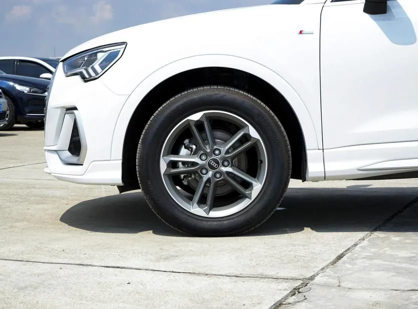 Audi Q3 Q3 2024 35 TFSI Progressive Dynamic Edition — Ver foto 6