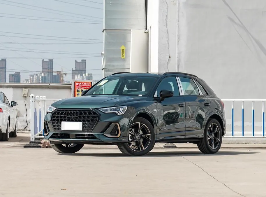 Audi Q3 Q3 2024 40 TFSI RS Kit Speed Type — photo 1