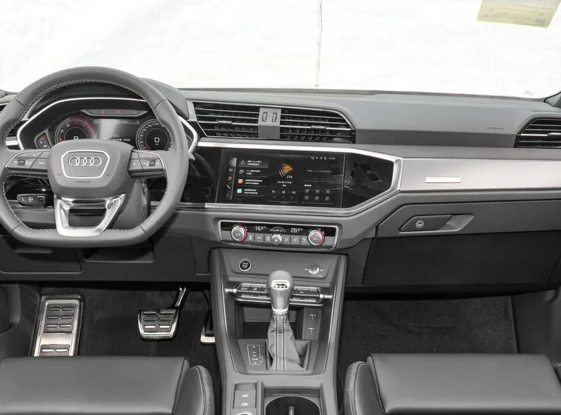 Audi Q3 Q3 2024 40 TFSI RS Kit Speed Type — Смотреть фото 4