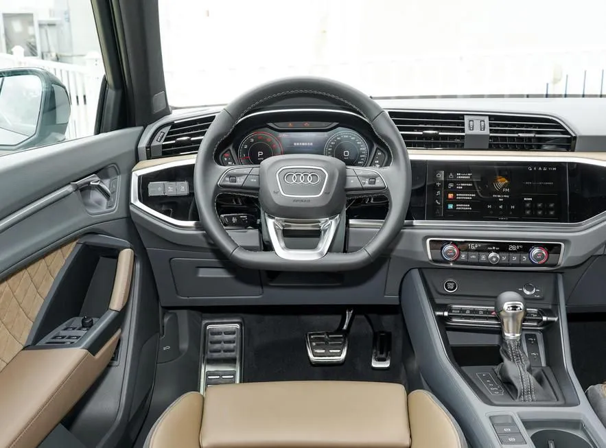 Audi Q3 Q3 2024 45 TFSI quattro Fashion Dynamic Edition Launched — Ver foto 3