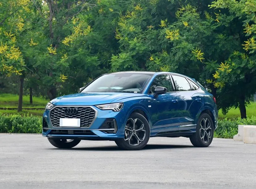 Audi Q3 Sportback Q3 Sportback 2024 40 TFSI Fashion Edition — photo 1