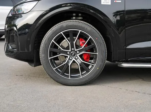 Audi Q5L Q5L 2024 45 TFSI Selected Dynamic Edition — عرض الصورة 6