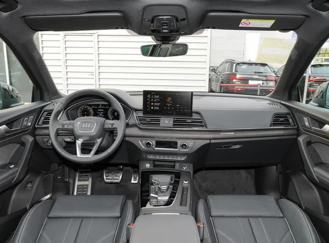 Audi Q5L Q5L 2024 45 TFSI Selected Dynamic Edition — عرض الصورة 2