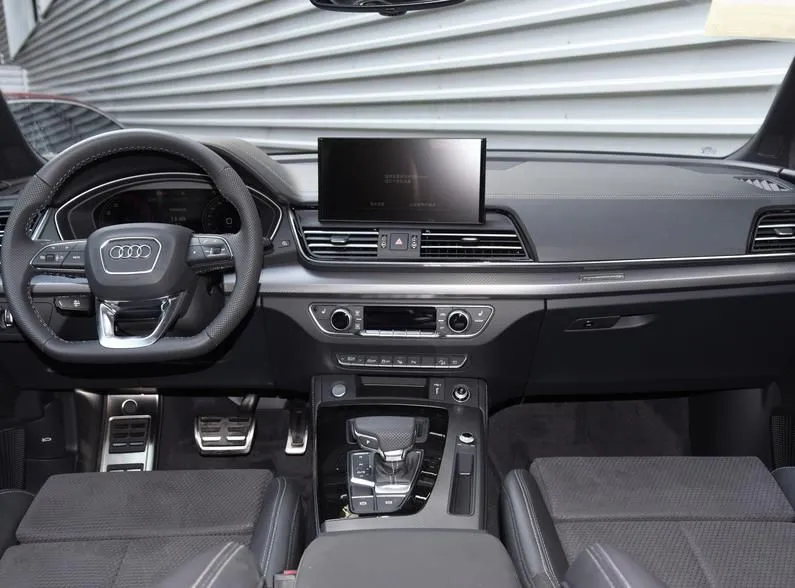Audi Q5L Sportback Q5L Sportback 2024 45 TFSI Luxury Edition — View photo 4