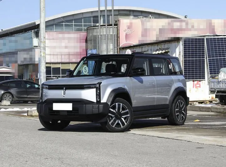 Chery New Energy iCAR 03 2024 501km 4WD Long Range Intelligent Driving Edition — photo 1