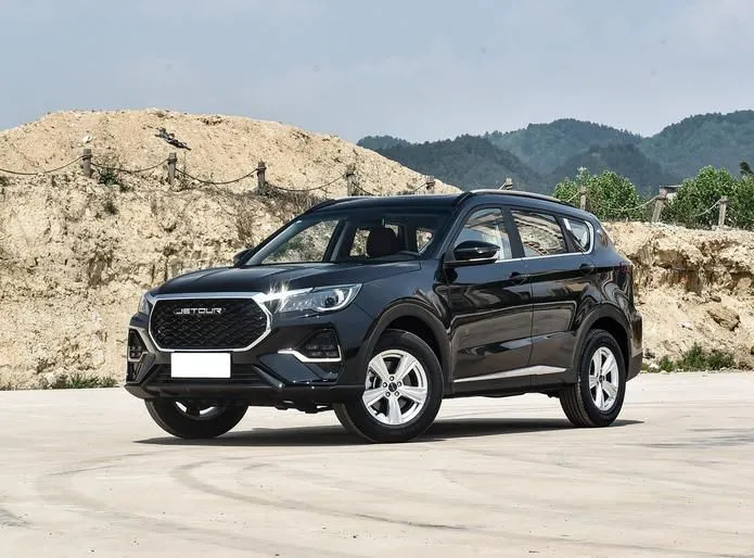 Chery Jetour X70 Jetour X70 2024 1.5T Manual Honor Edition 7 Seaters — photo 1