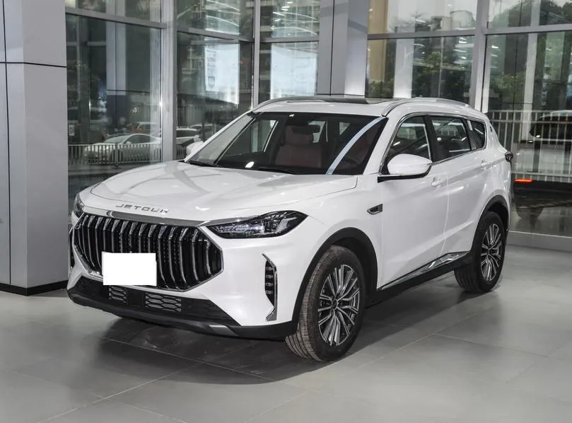 Chery Jetour X70 Jetour X70 PLUS 2024 1.6T DCT Super Edition 7 Seaters — photo 1