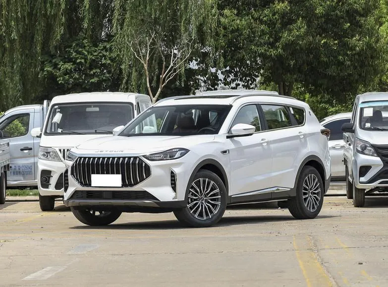 Chery Jetour X70 Jetour X70 PLUS 2024 Champion Edition 1.5T DCT Champion MAX+ 5 Seaters — photo 1