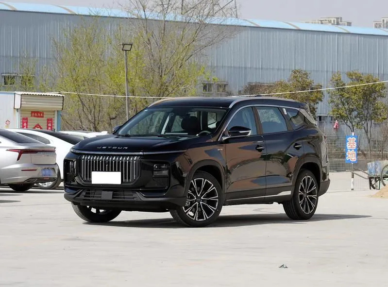 Chery Jetour X90 Jetour X90 PRO 2024 2.0T DCT Luxury Edition 5 Seaters — photo 1