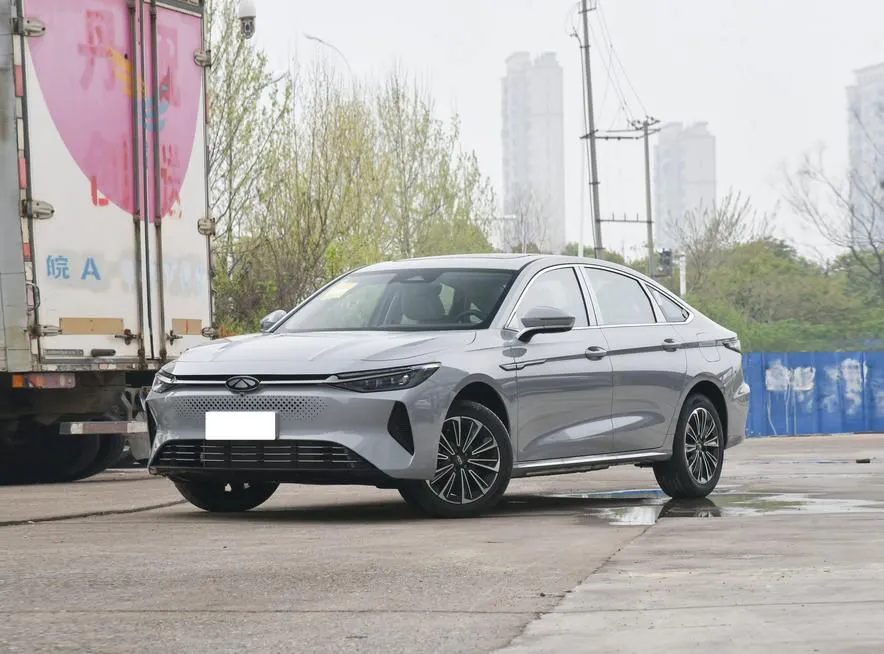 Chery Fulwin A8 Fulwin A8 2024 127 Yuanhang Edition Luxury Model — photo 1