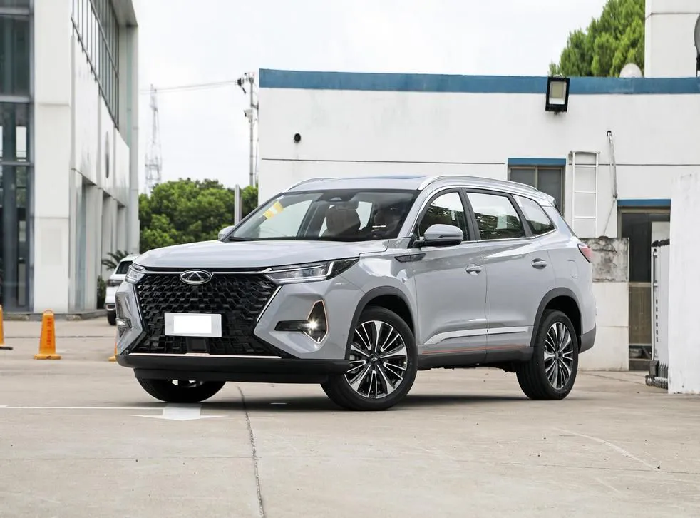 Chery Tiggo 8 Tiggo 8 PRO 2024 Champion Edition 390T 2WD Peak Edition 7 Seaters — photo 1