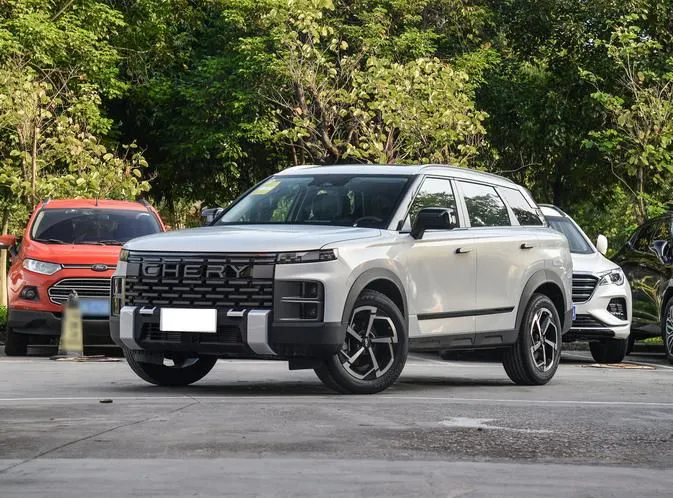 Chery Chery Jaecoo J7 — Blanc / Noir / Gris