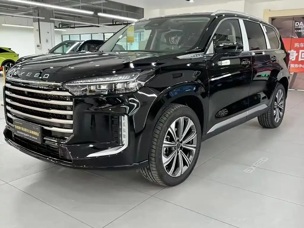 EXEED Moon Moon 2025 400T 4WD Star Edition 7 Seaters — photo 1
