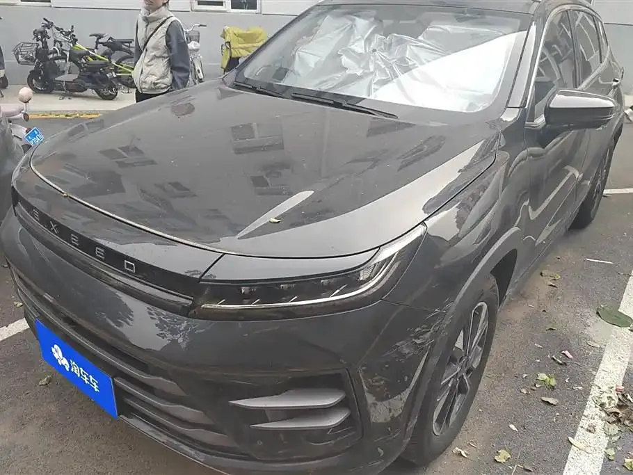 EXEED EXEED EXEED Zhuifeng — Noir