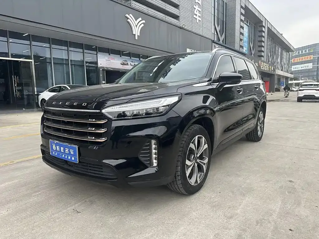 EXEED Moon Moon 2021 400T 2WD Star Pro Edition 7 Seaters — photo 1