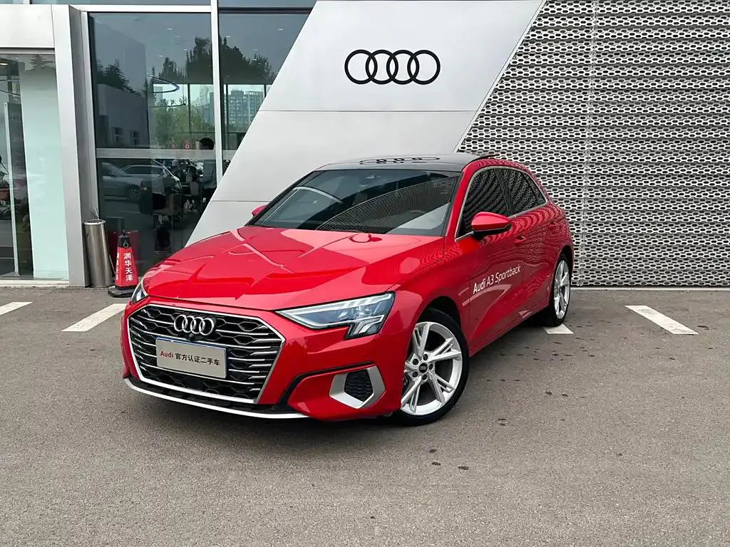 Audi A3 A3 2023 Sportback 35 TFSI Stylish and Elegant — photo 1