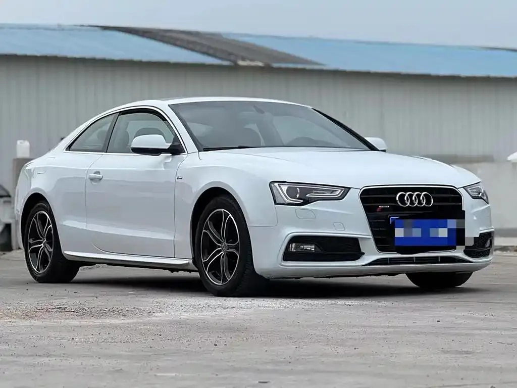 Audi A5 (imported) A5 (imported) 2014 Coupe 45 TFSI quattro — Voir la photo 2