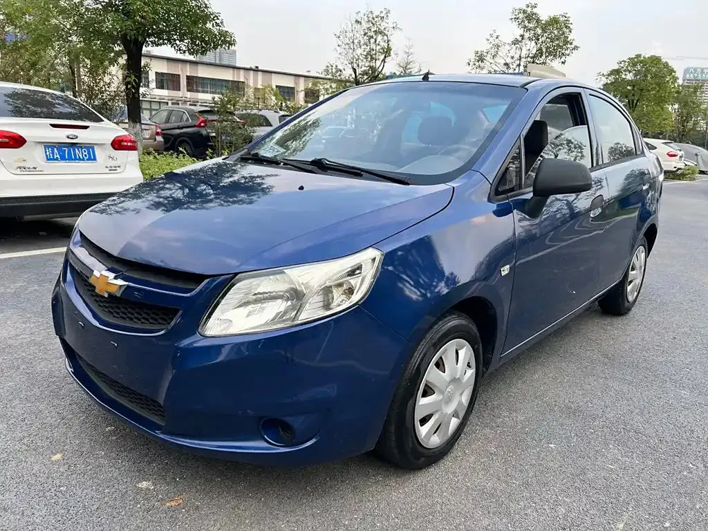Chevrolet Sail Sail 2013 Sedan 1.2L AMT Ideal Edition — photo 1