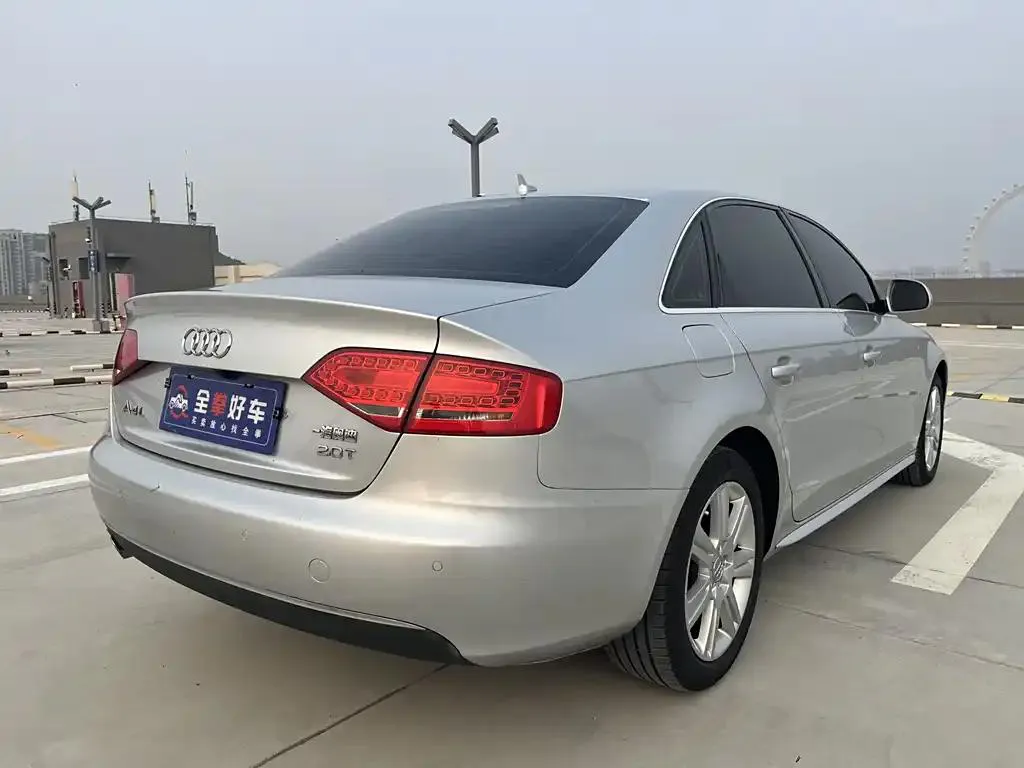 Audi A4L A4L 2012 2 TFSI Automatic Technology Edition — View photo 5