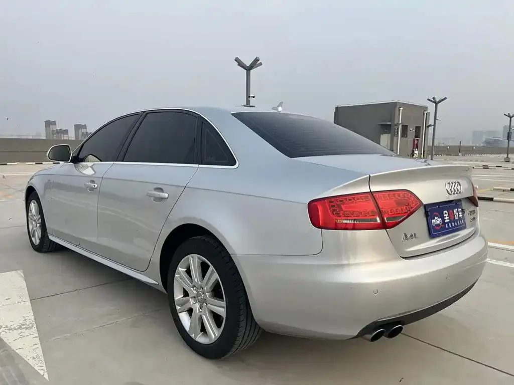 Audi A4L A4L 2012 2 TFSI Automatic Technology Edition — View photo 6