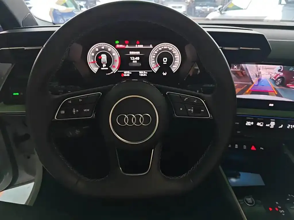 Audi A3 A3 2024 Sportback 35 TFSI Luxury Sports Edition — Смотреть фото 5