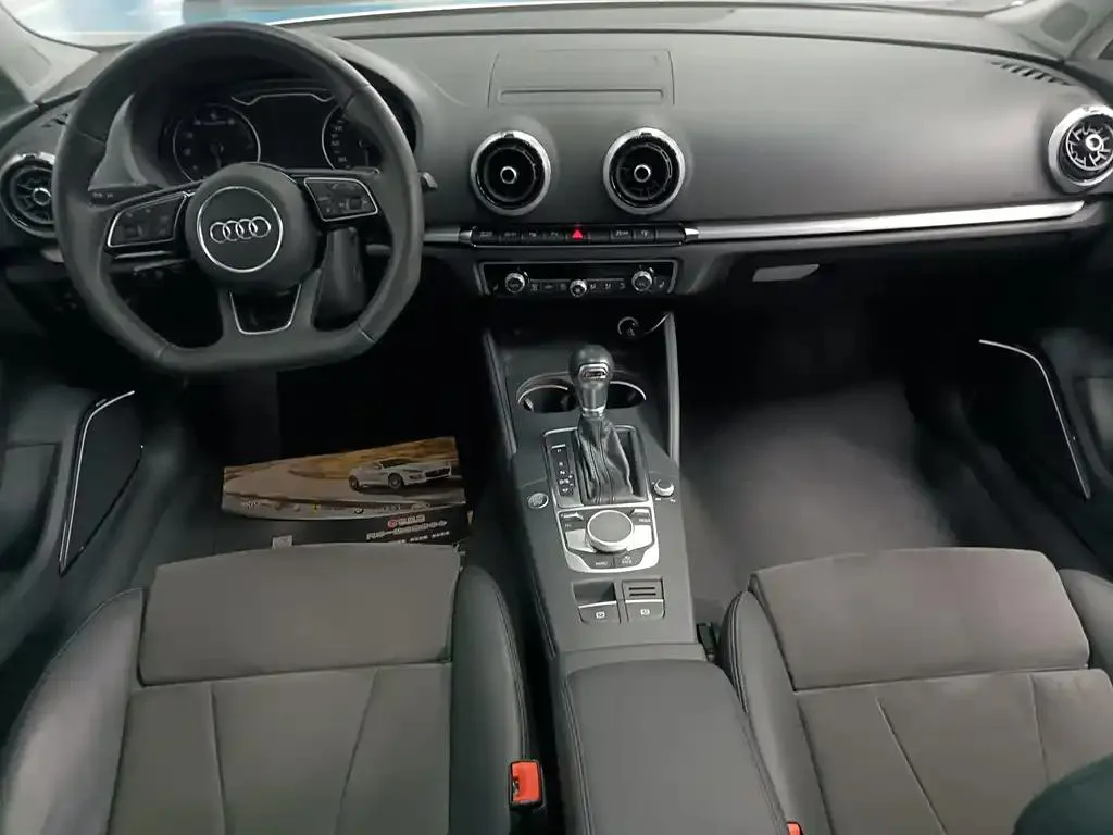 Audi A3 A3 2017 Sportback 40 TFSI Sports Edition — View photo 3