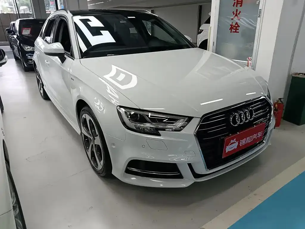 Audi A3 A3 2017 Sportback 40 TFSI Sports Edition — View photo 4
