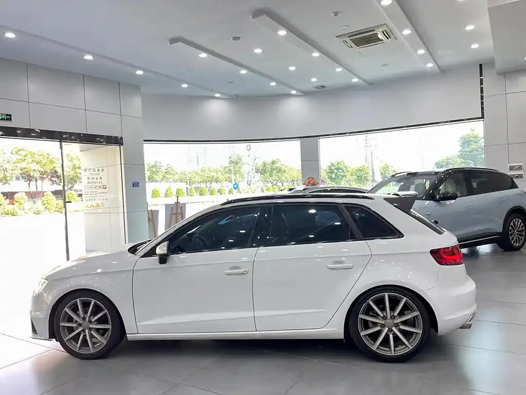 Audi A3 A3 2016 Sportback 35 TFSI Special Edition — عرض الصورة 6