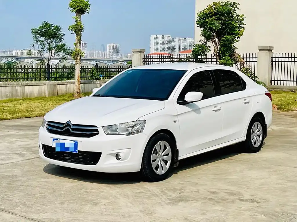 Citroen Elysee Elysee 2014 1.6L Automatic Fashion Edition — photo 1